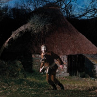 Carlos Ares - Collar