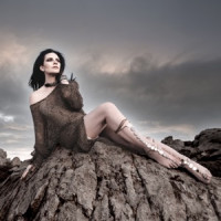 Laura Pausini - LA MIA STORIA TRA LE DITA